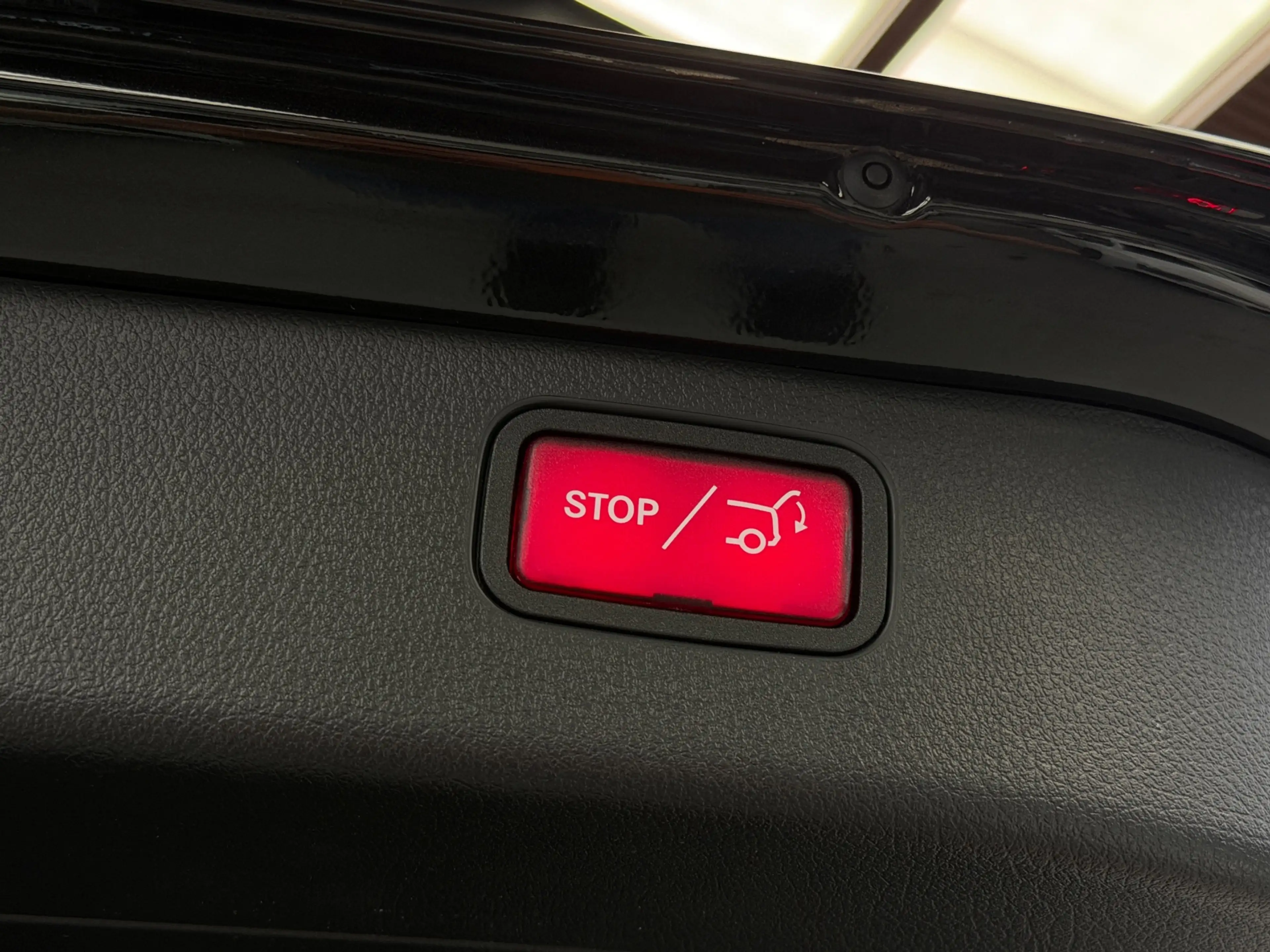 Mercedes-Benz C 300 Estate e Luxury Line Camera CarPlay BTW — photo 33