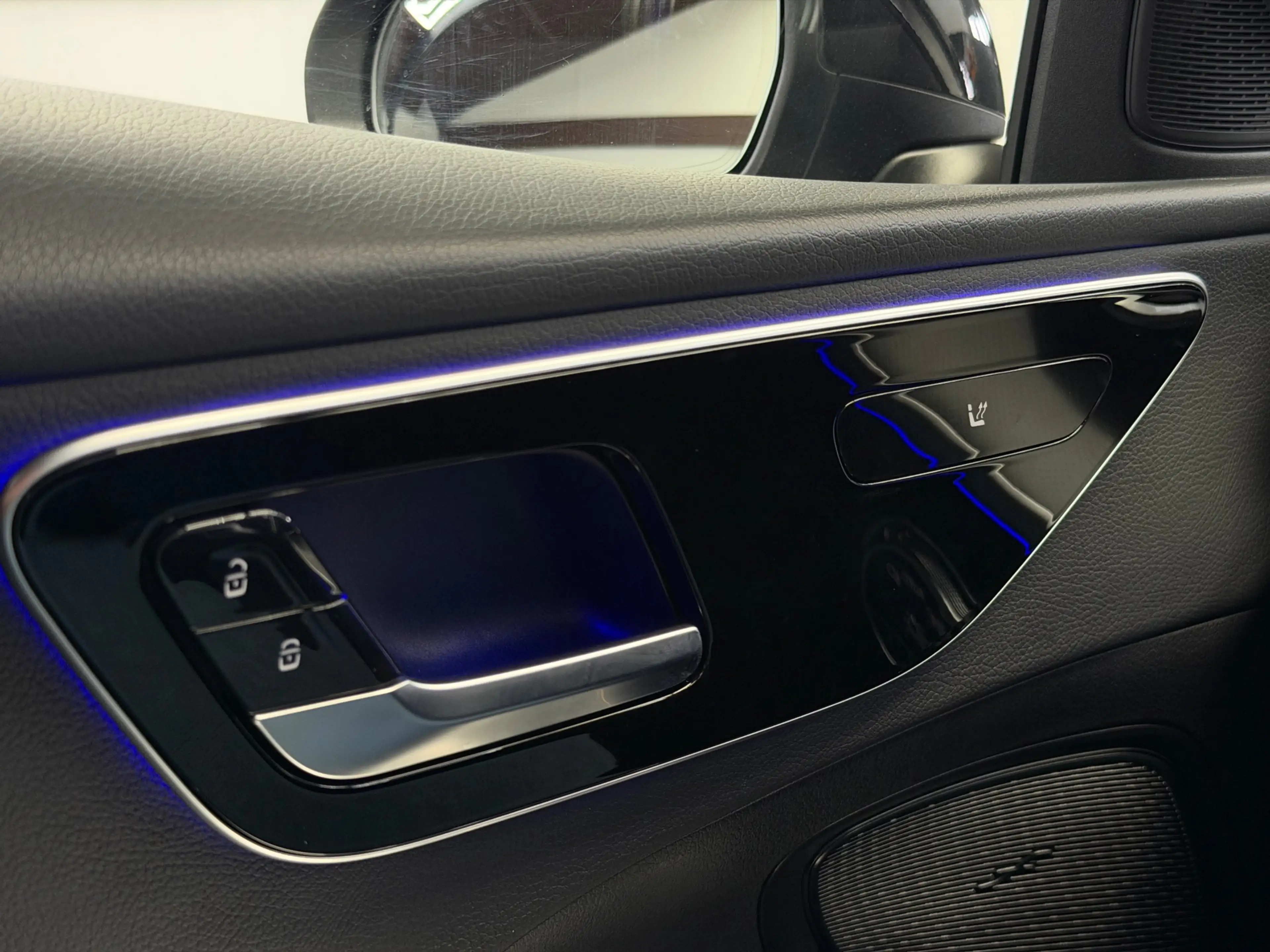 Mercedes-Benz C 300 Estate e Luxury Line Camera CarPlay BTW — photo 27