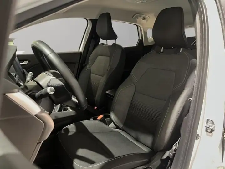 Renault Captur Intens TCe (2021) 2021, foto 21