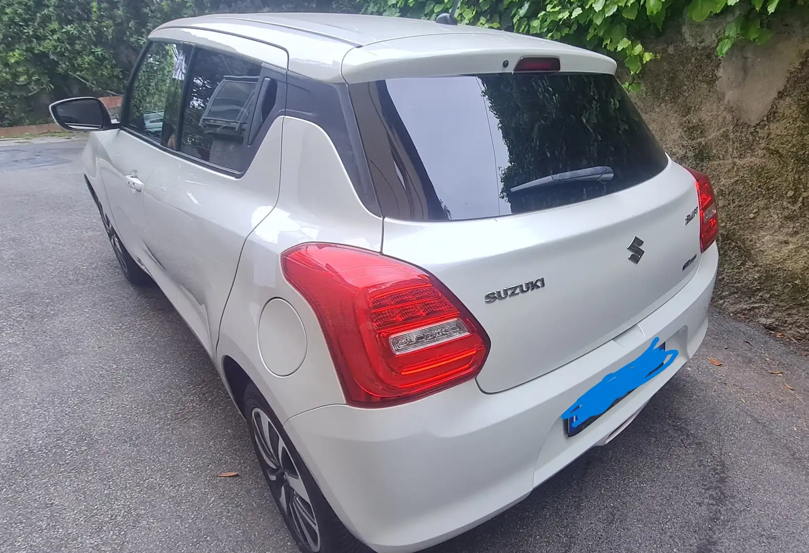 Suzuki Swift Swift 1.2h Top 2wd my19 Fehér - 2