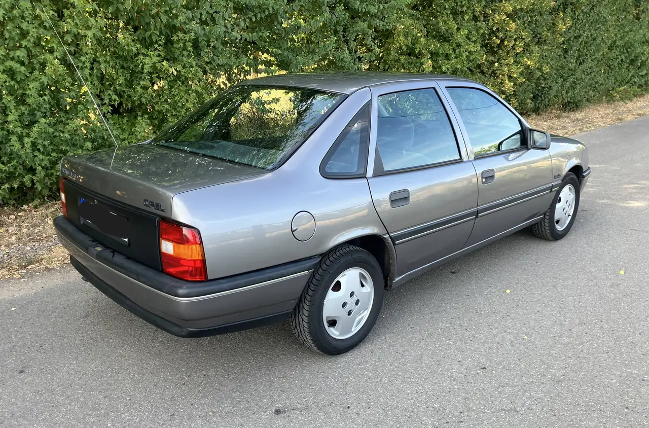 Opel Vectra GLS, foto 4