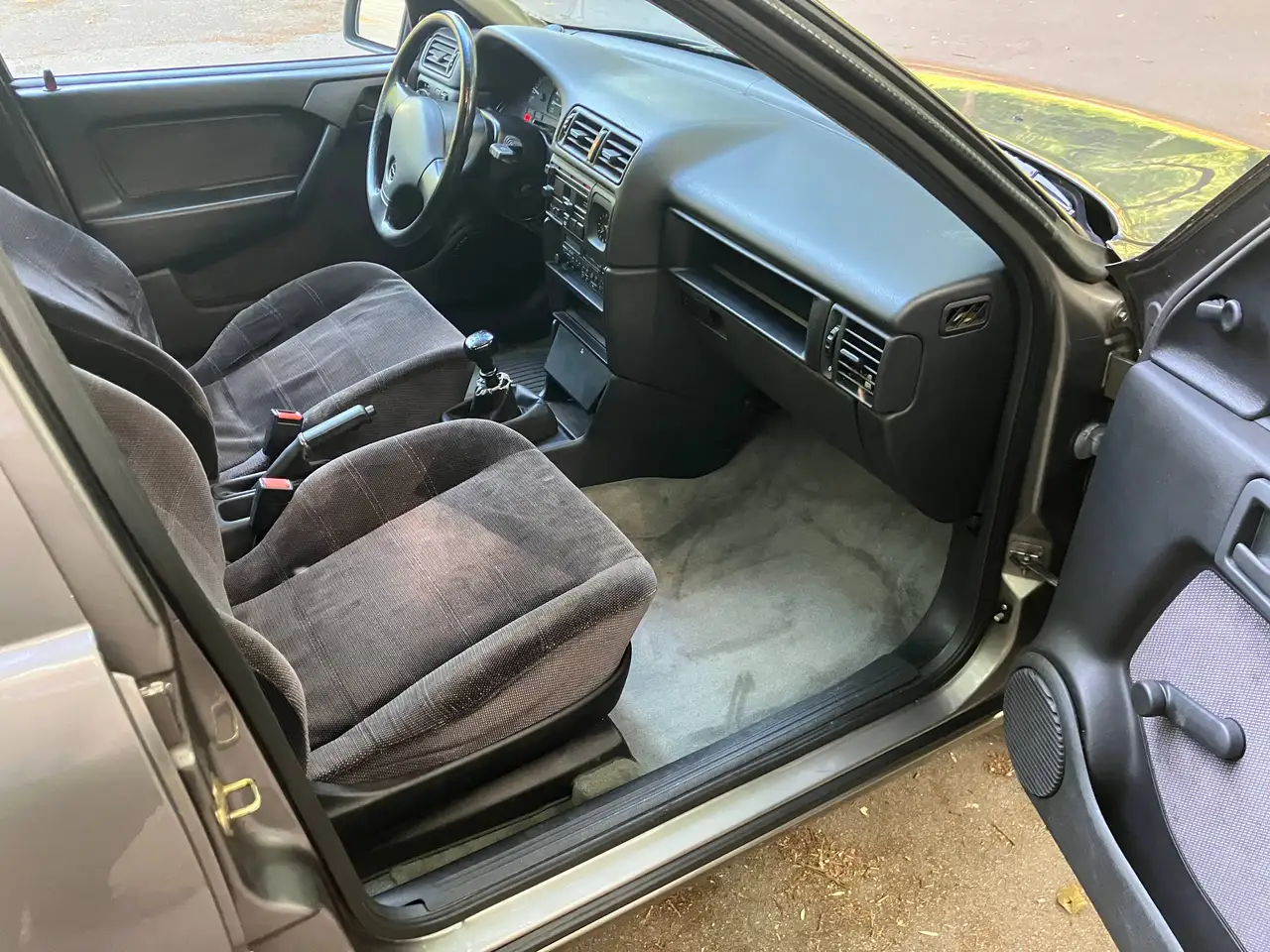 Opel Vectra GLS, foto 10