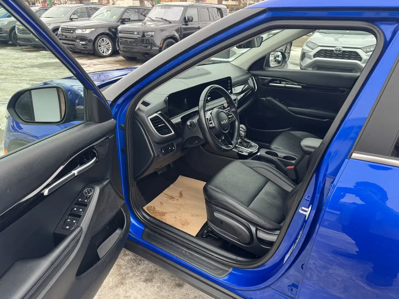 Kia Seltos снимка Kia Seltos