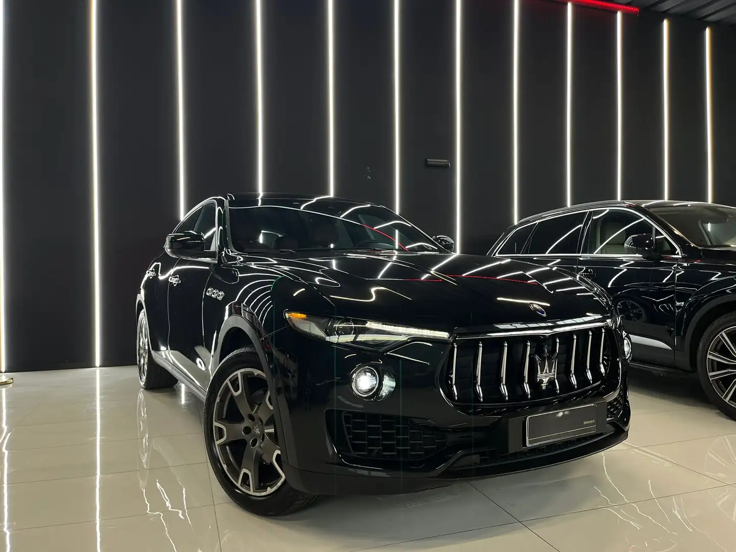 Maserati Levante 3.0 V6 AWD Gransport 250cv Nero - 1