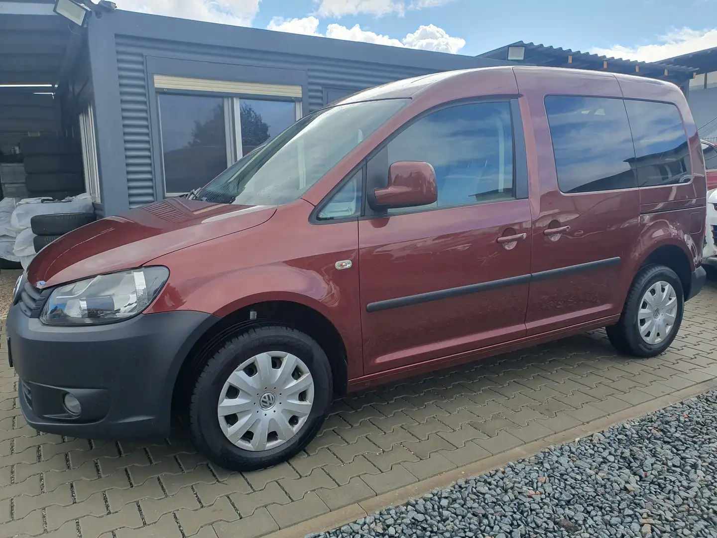 Volkswagen Caddy Trendline Rot - 2