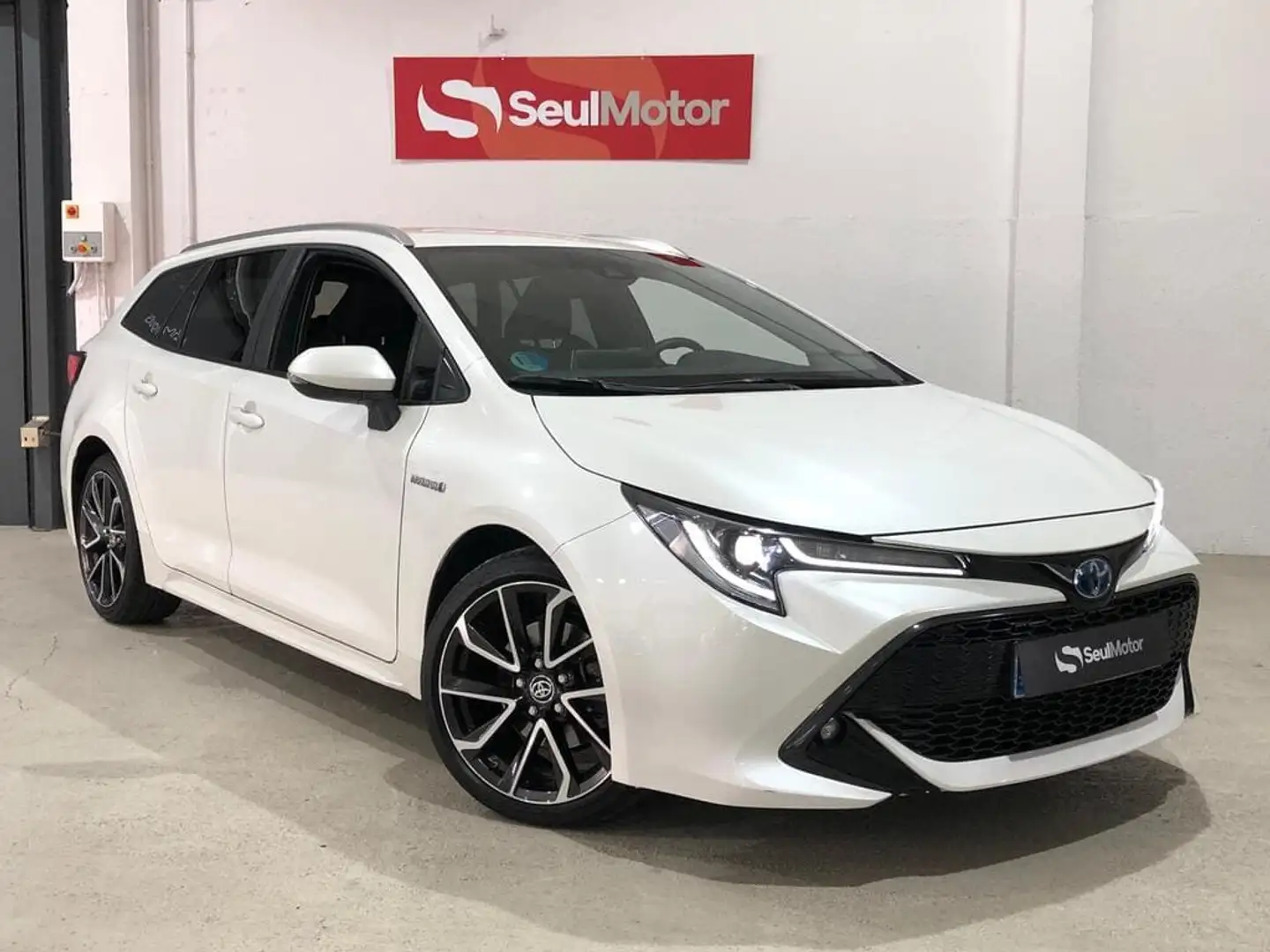 Toyota Corolla Touring Sports 180H Feel! Blanco - 1