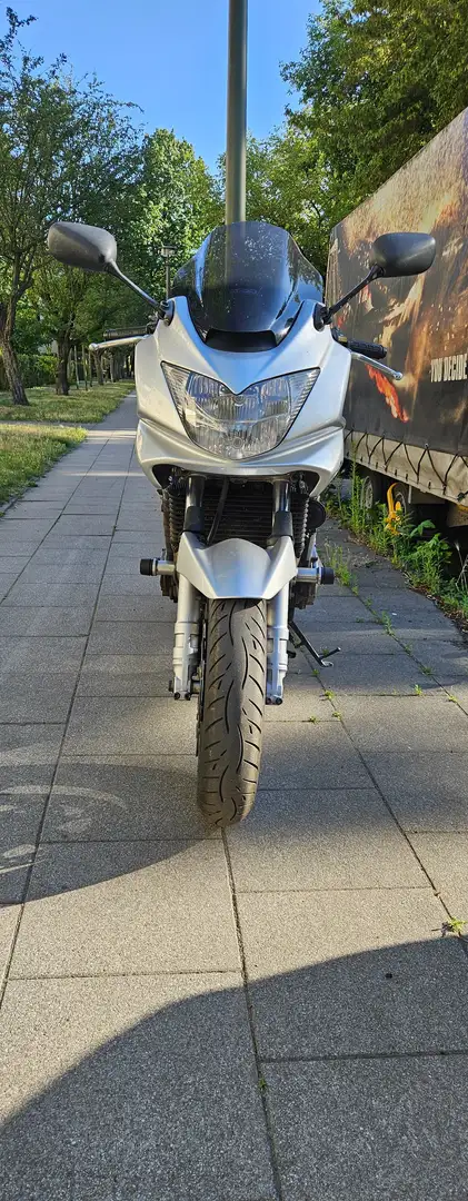 Suzuki Bandit 1200 GSF Silber - 1
