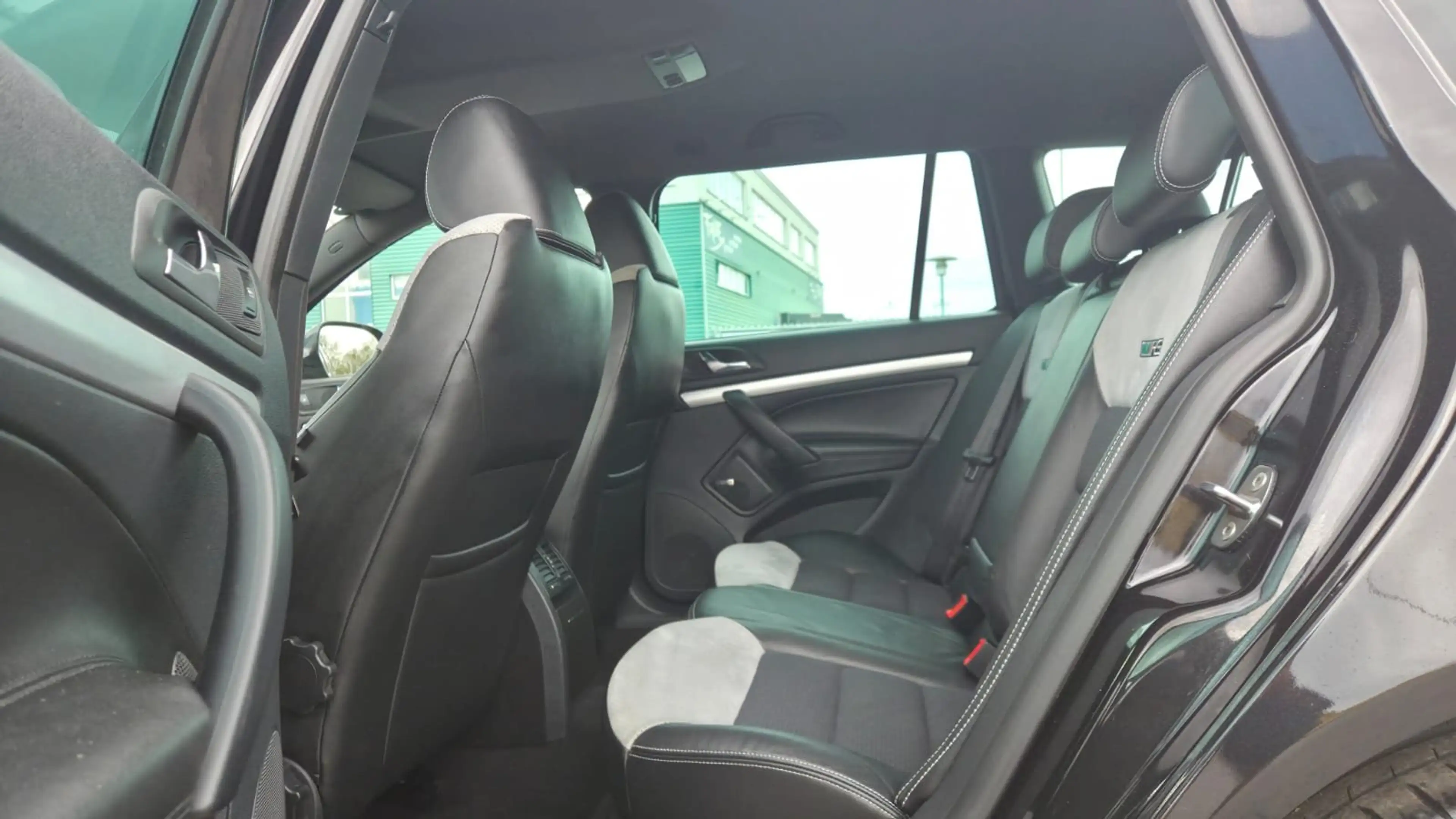 Skoda Octavia RS Service Heft Lückenlos — photo 11