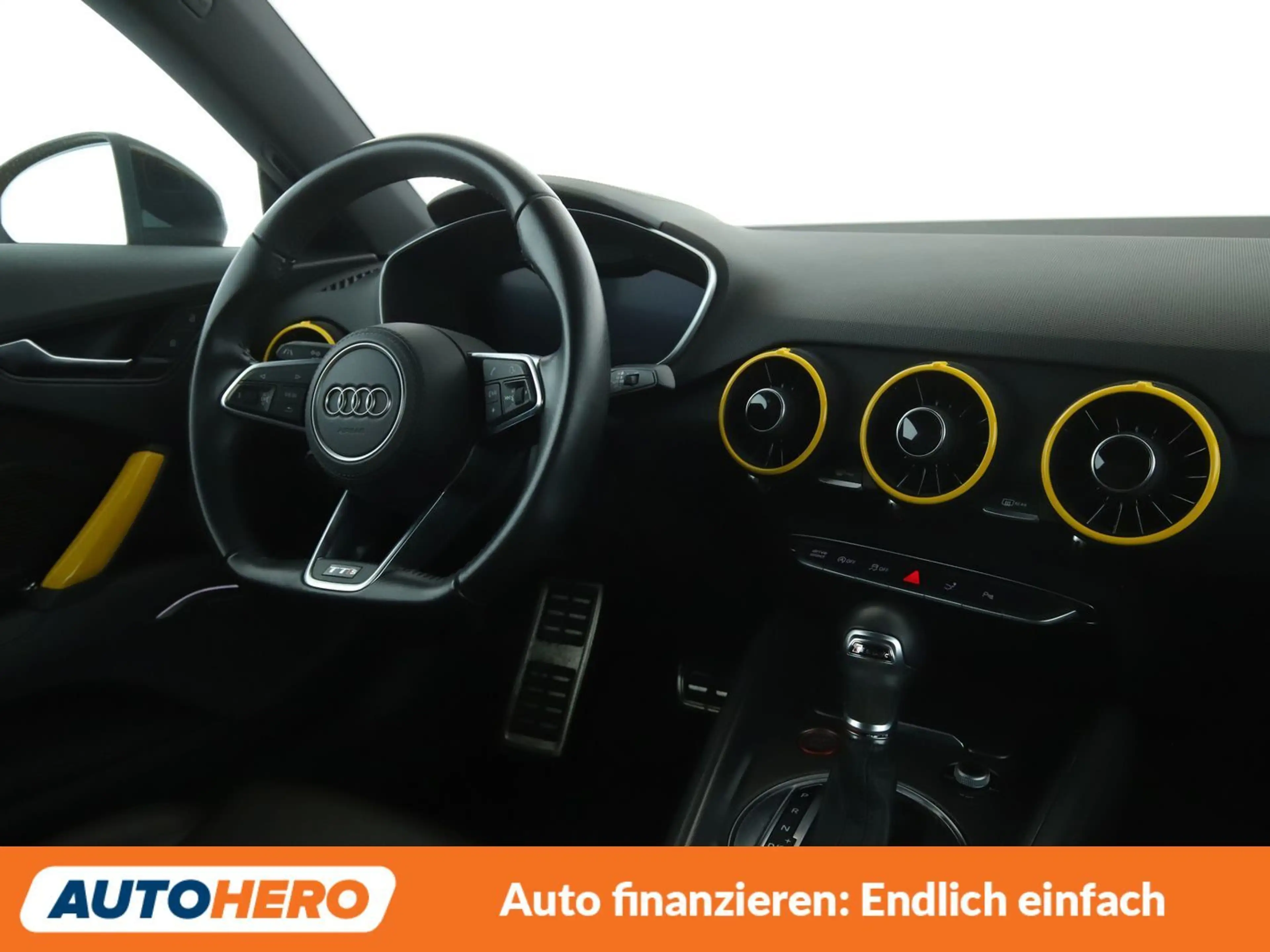 Audi TTS 2.0 TFSI quattro Coupe Aut.*NAVI*LED*TEMPO* — photo 13