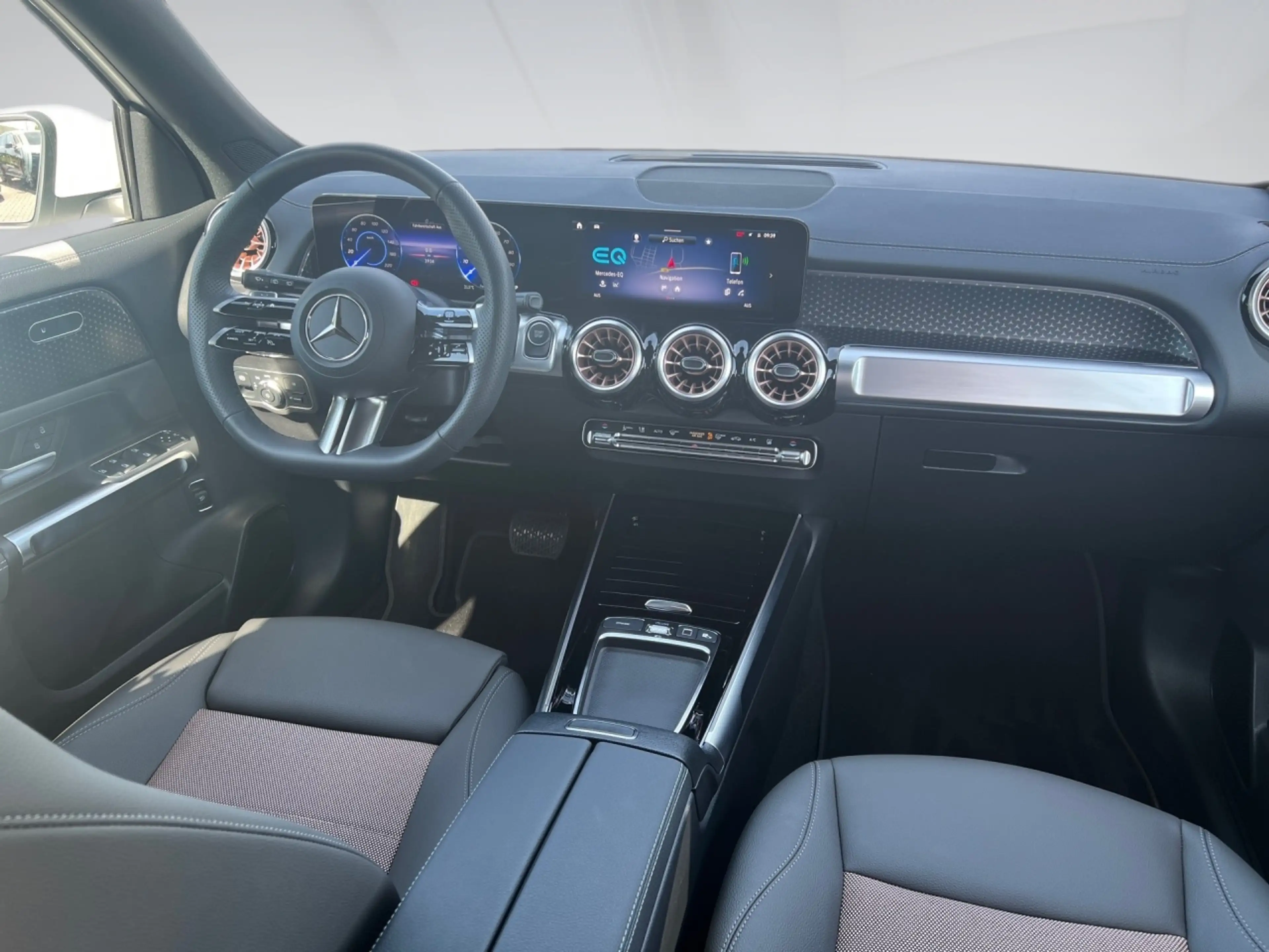 Mercedes-Benz EQB 250 + ELECTRIC ART+DISTRONIC+RÜCKFK+LENKRHZ — photo 10
