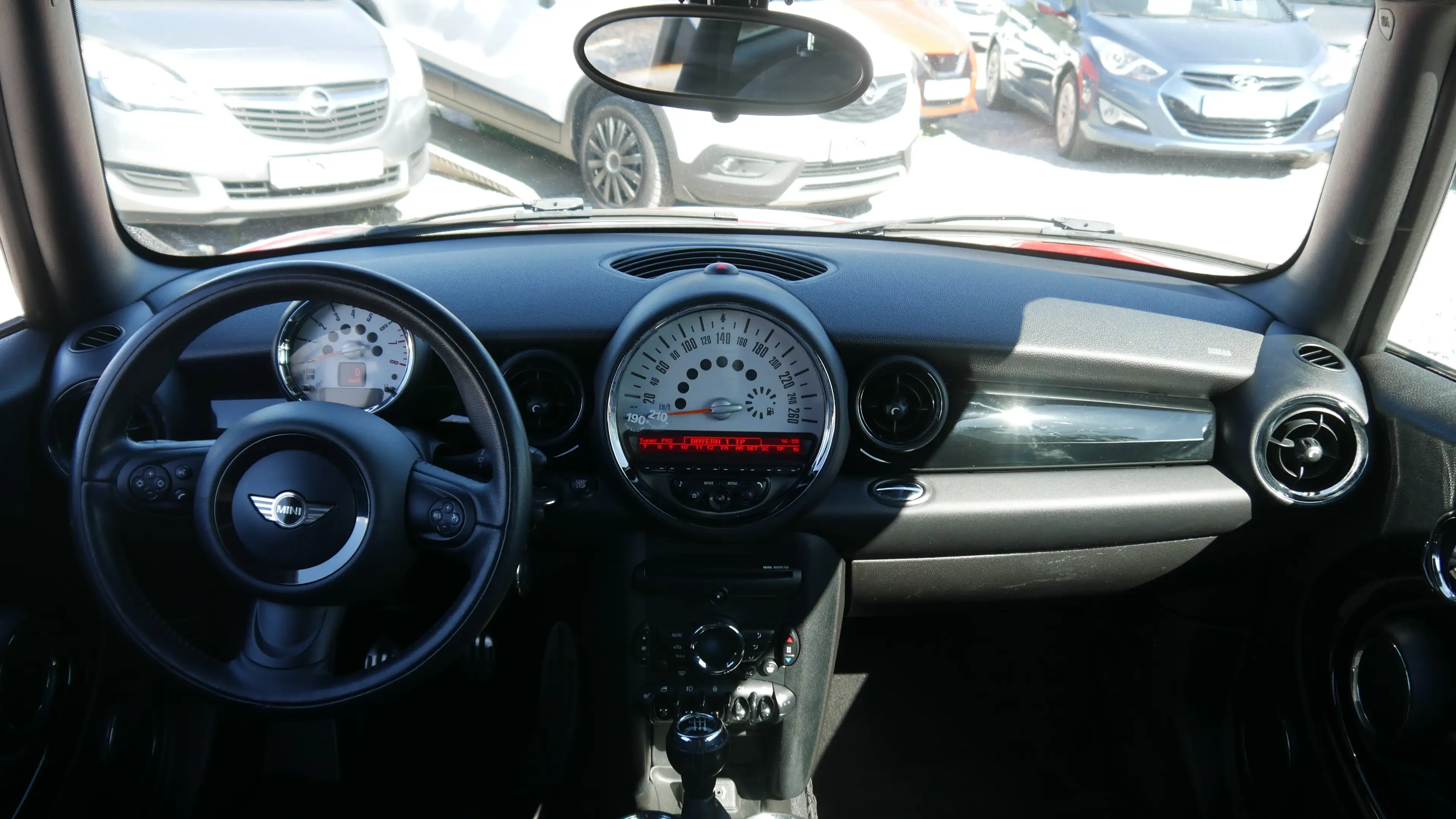 MINI Cooper S Clubman BI-Xenon Einparkhilfe Sitzheizung Klima Tempomat — photo 10