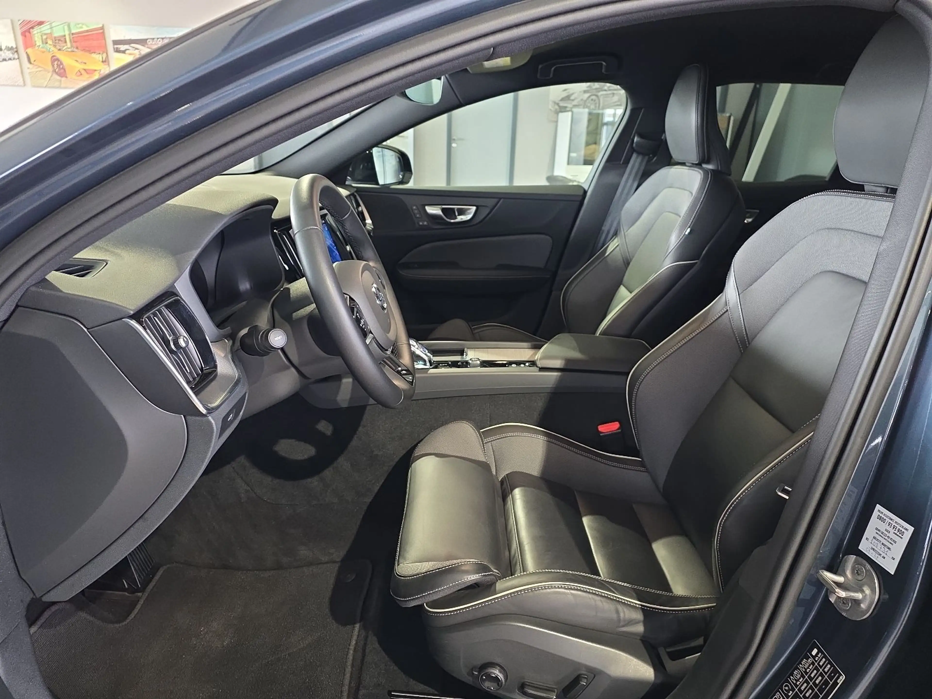 Volvo V60 B4 Plus Dark ACC AHK 19Zoll LED Sportsitze — photo 19