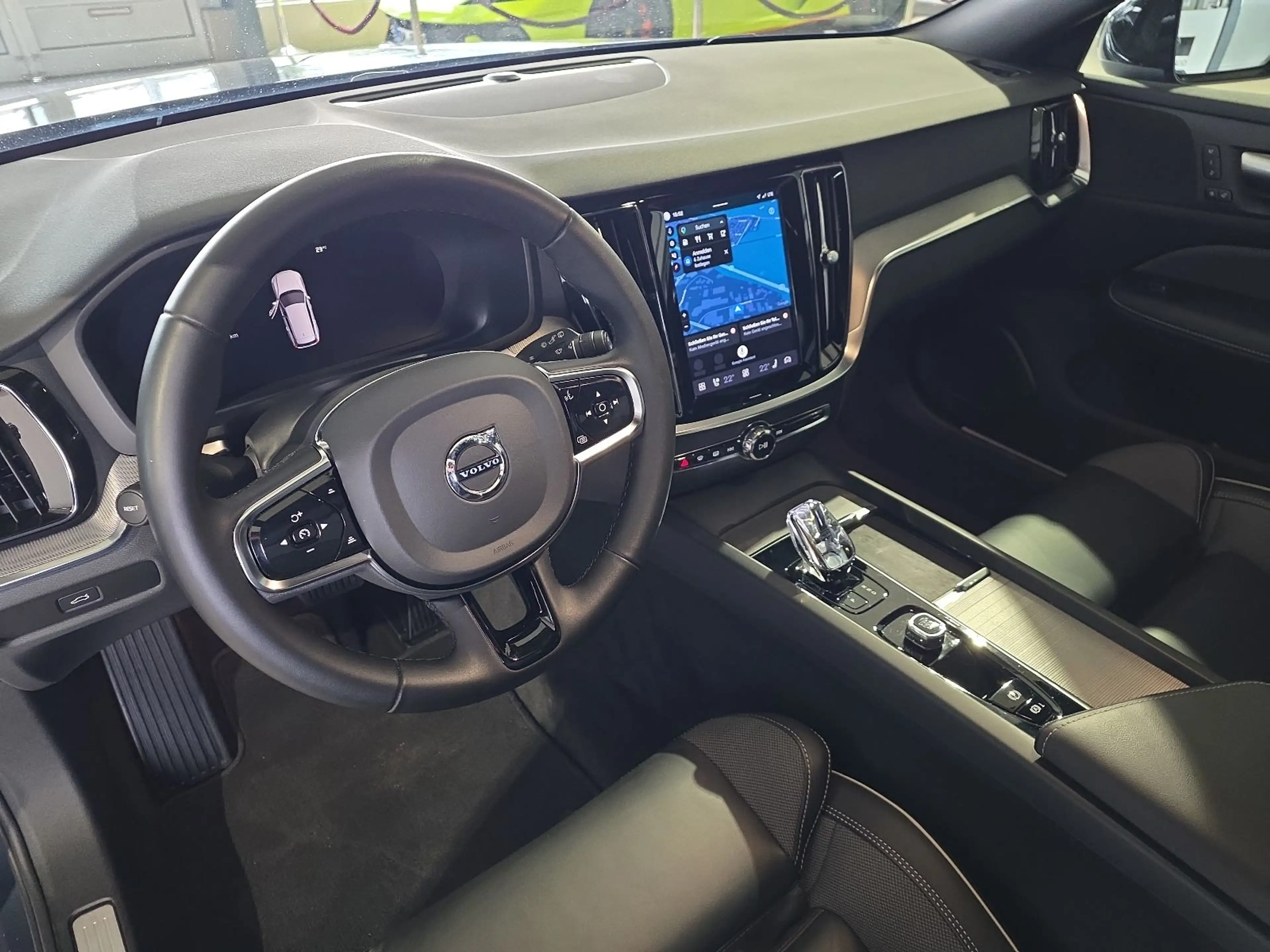 Volvo V60 B4 Plus Dark ACC AHK 19Zoll LED Sportsitze — photo 20