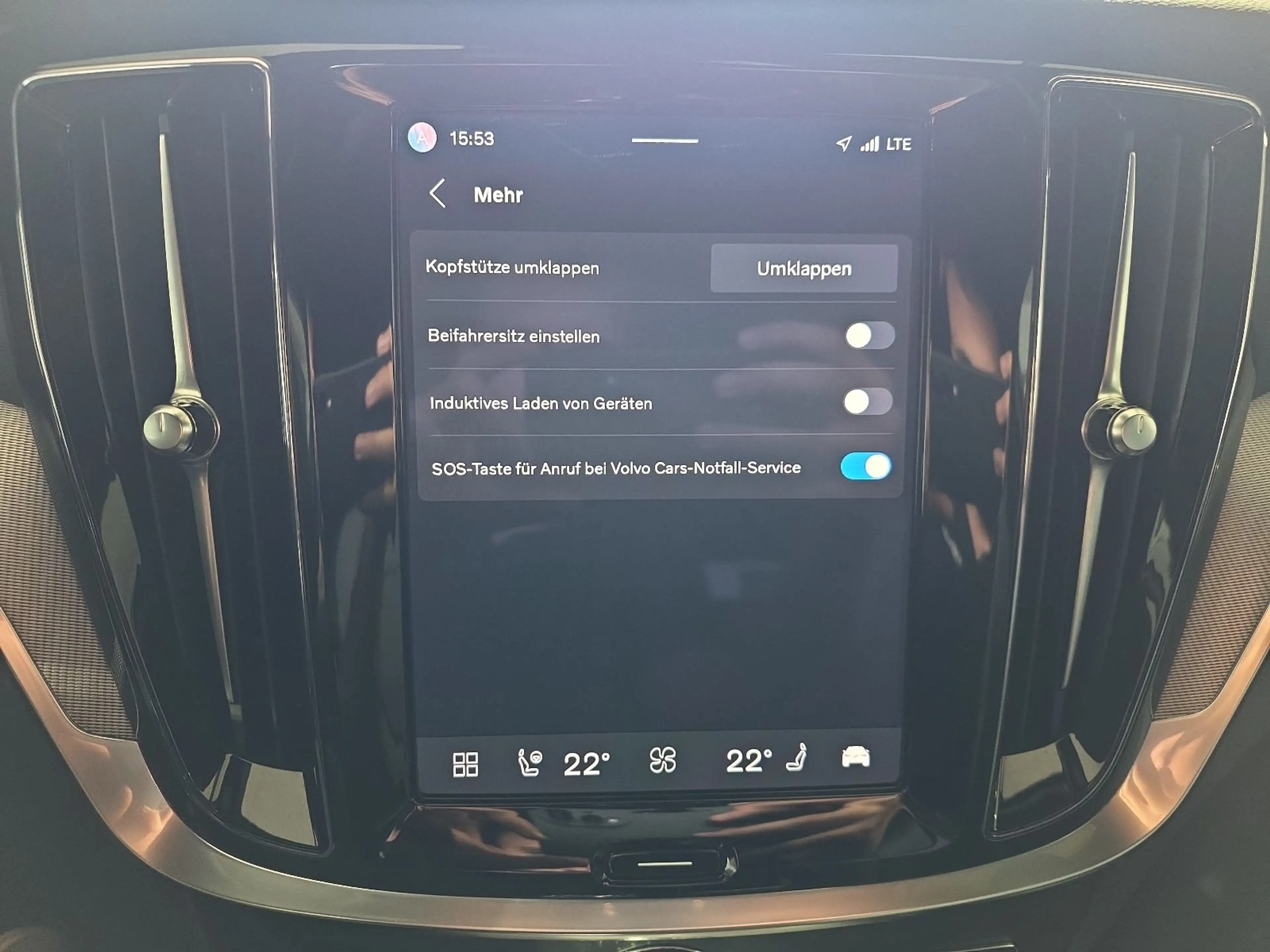 Volvo V60 B4 Plus Dark ACC AHK 19Zoll LED Sportsitze — photo 31
