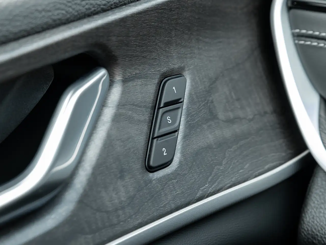 Jeep Grand Cherokee 2026 — фото 16