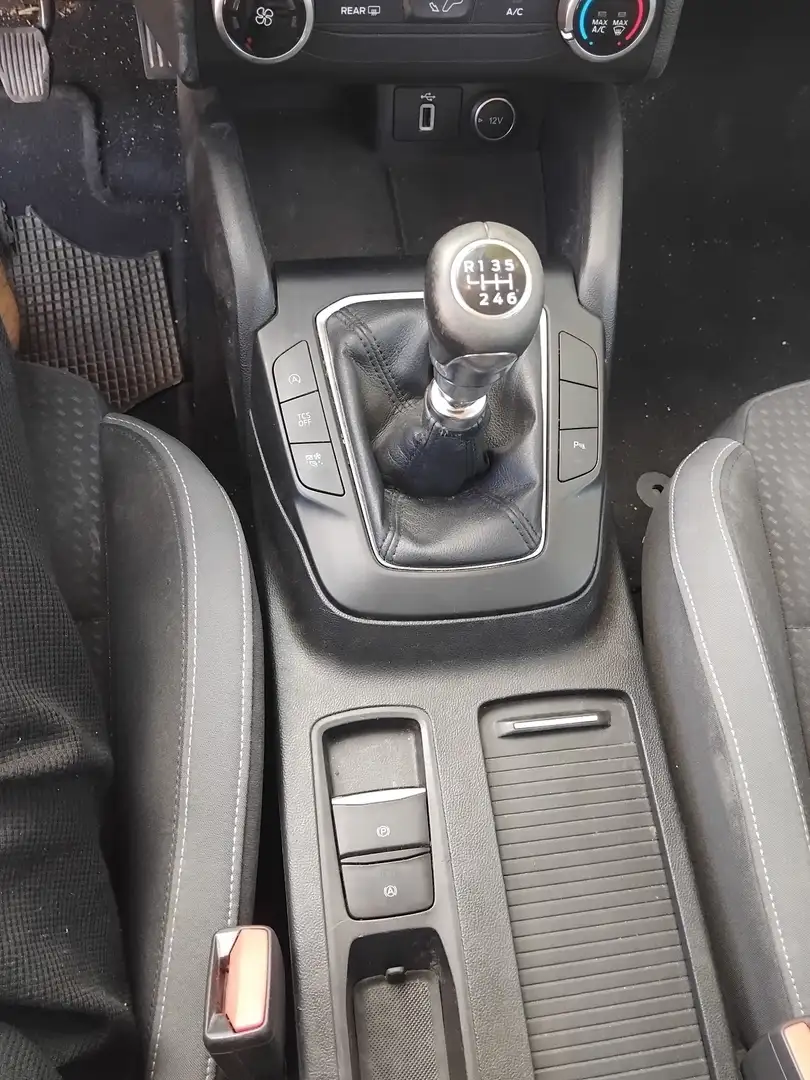 Ford Focus SW 1.5 tdci ST-Line Business s&s 120cv - 2