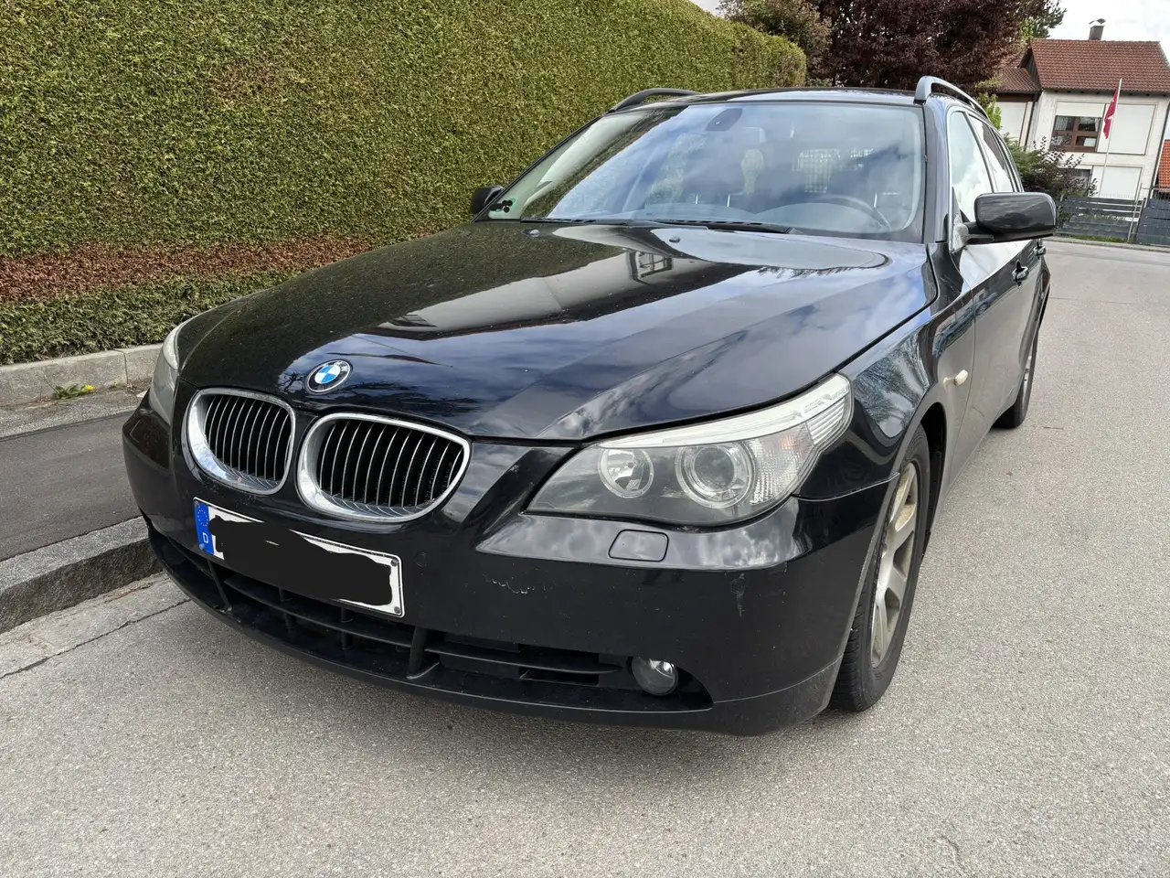 BMW 525