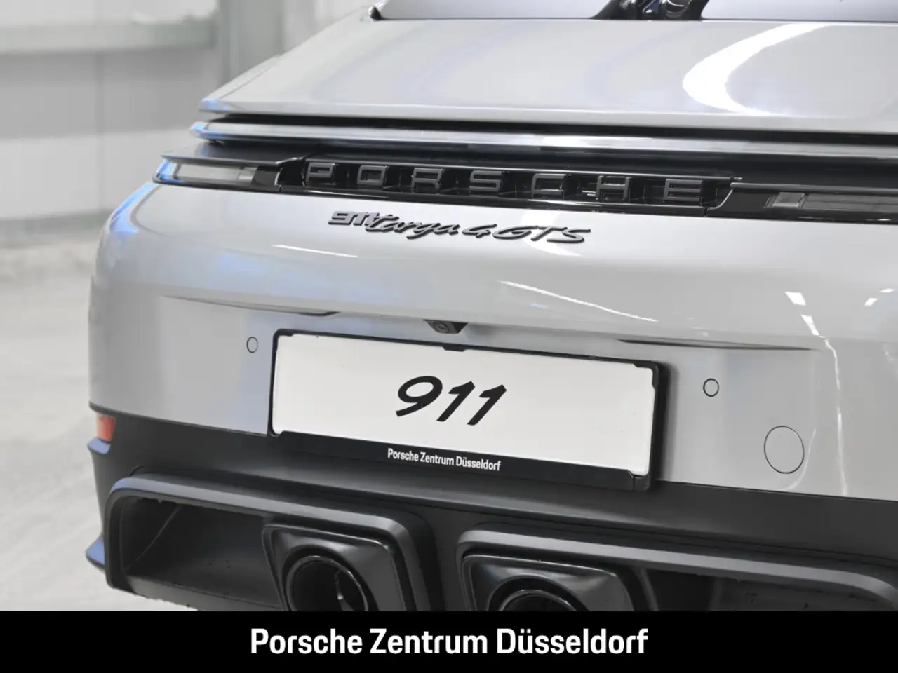 Porsche 992 911 Targa 4 GTS Liftsystem-VA InnoDrive BOSE 12