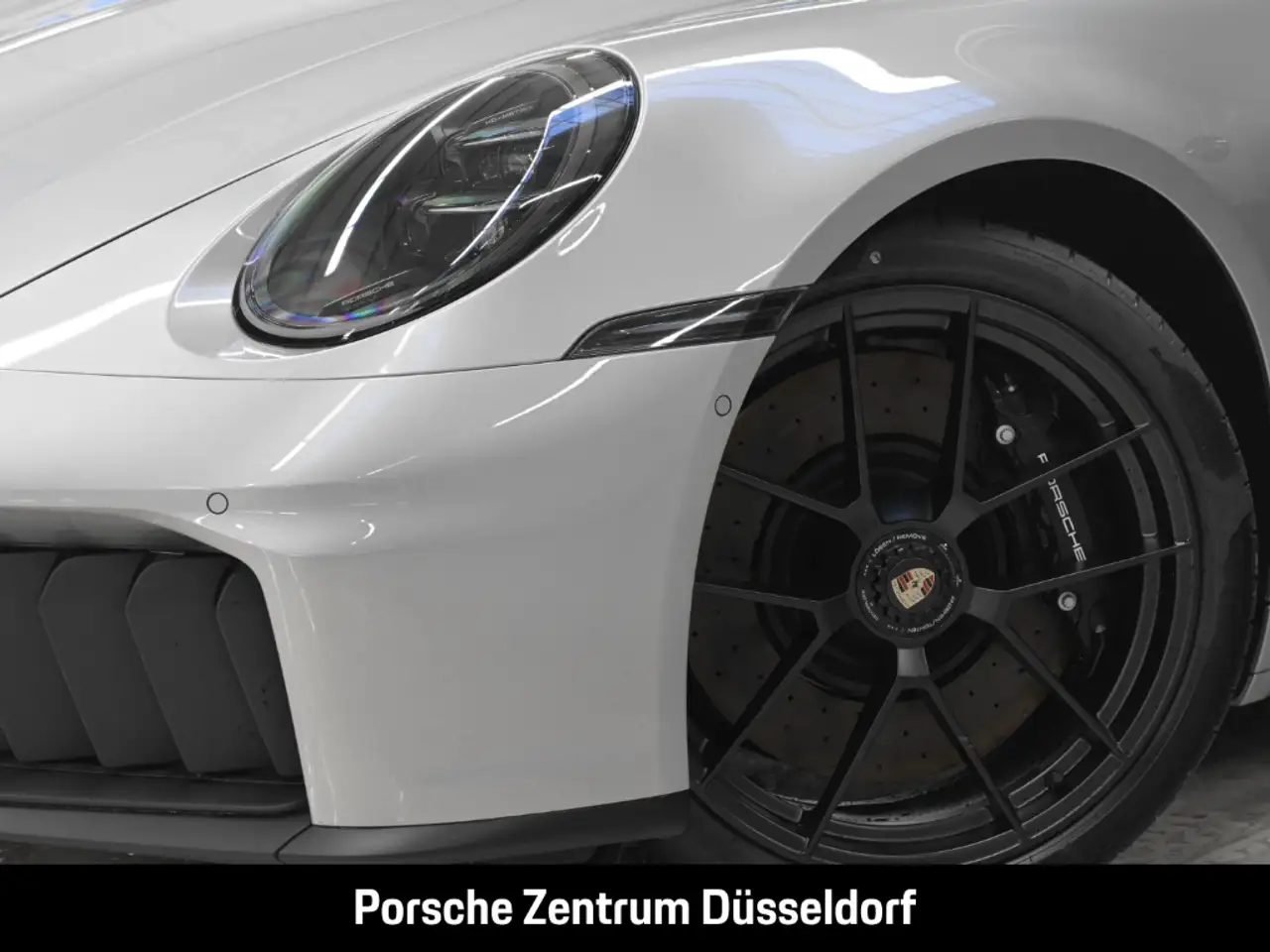 Porsche 992 911 Targa 4 GTS Liftsystem-VA InnoDrive BOSE 8