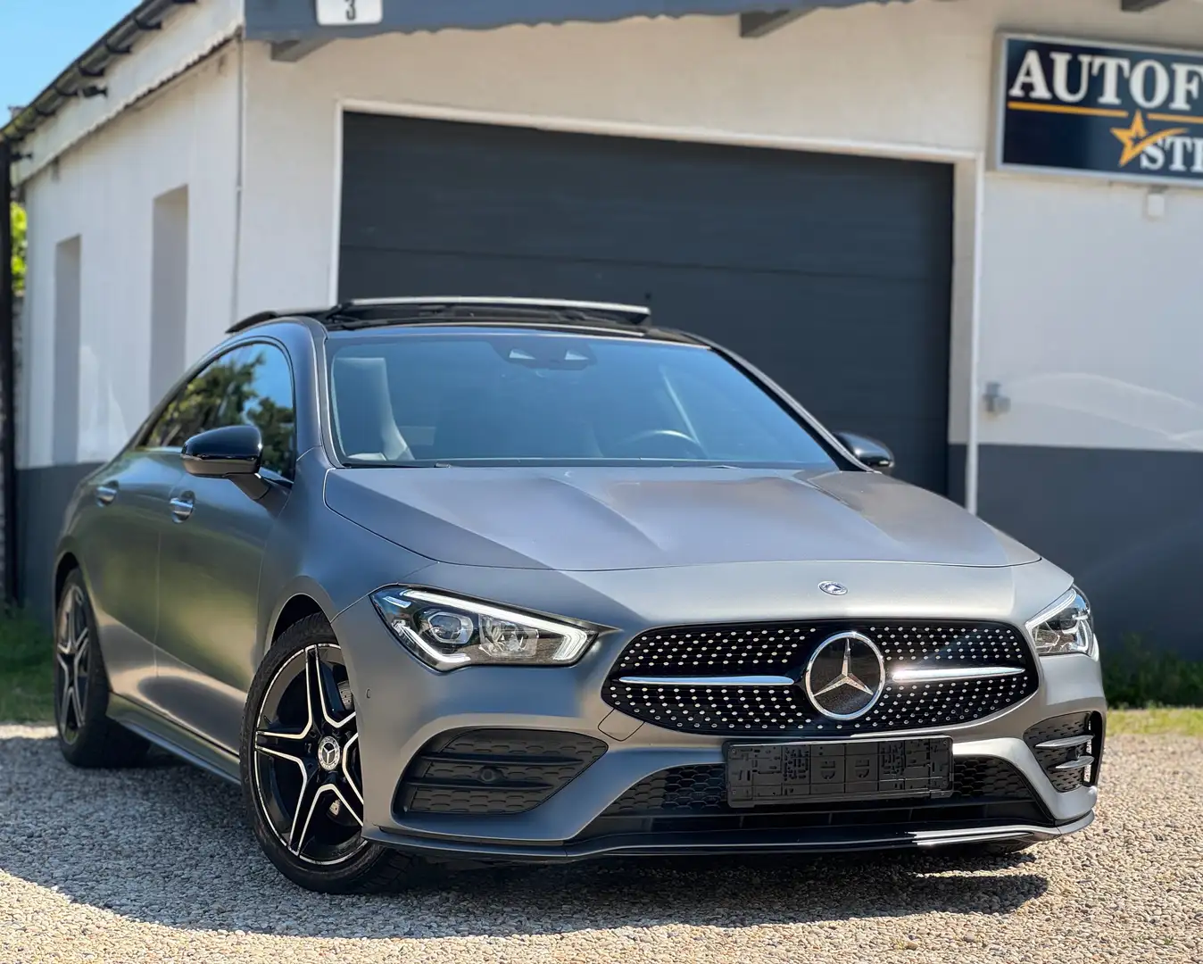 Mercedes-Benz CLA 200 CLA 200 Pano Kamera Ambiente Twinkel Grau - 1