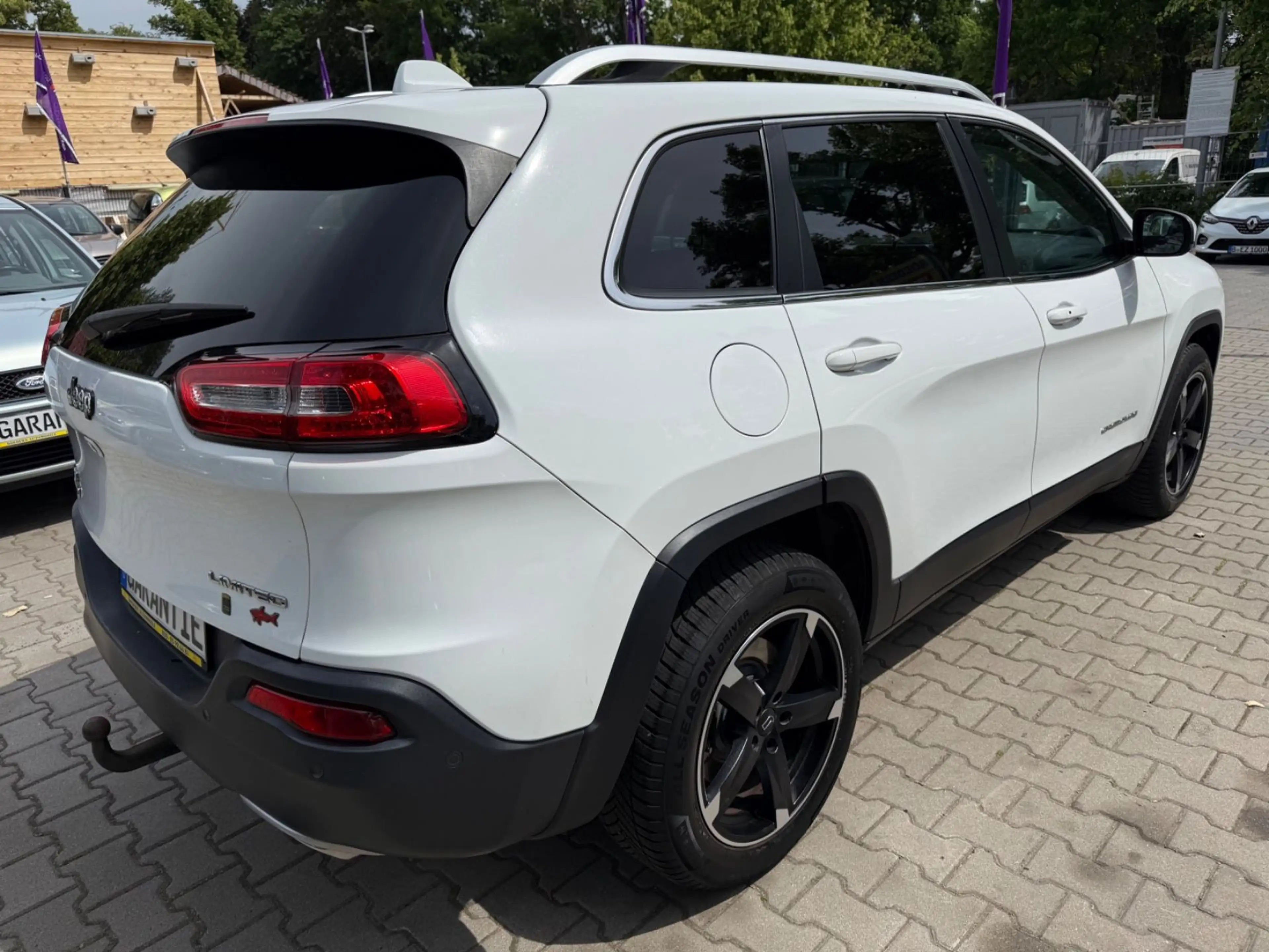 Jeep Cherokee Limited 4WD 2.2 MultiJet 147 kW 4x4 Lim — photo 7