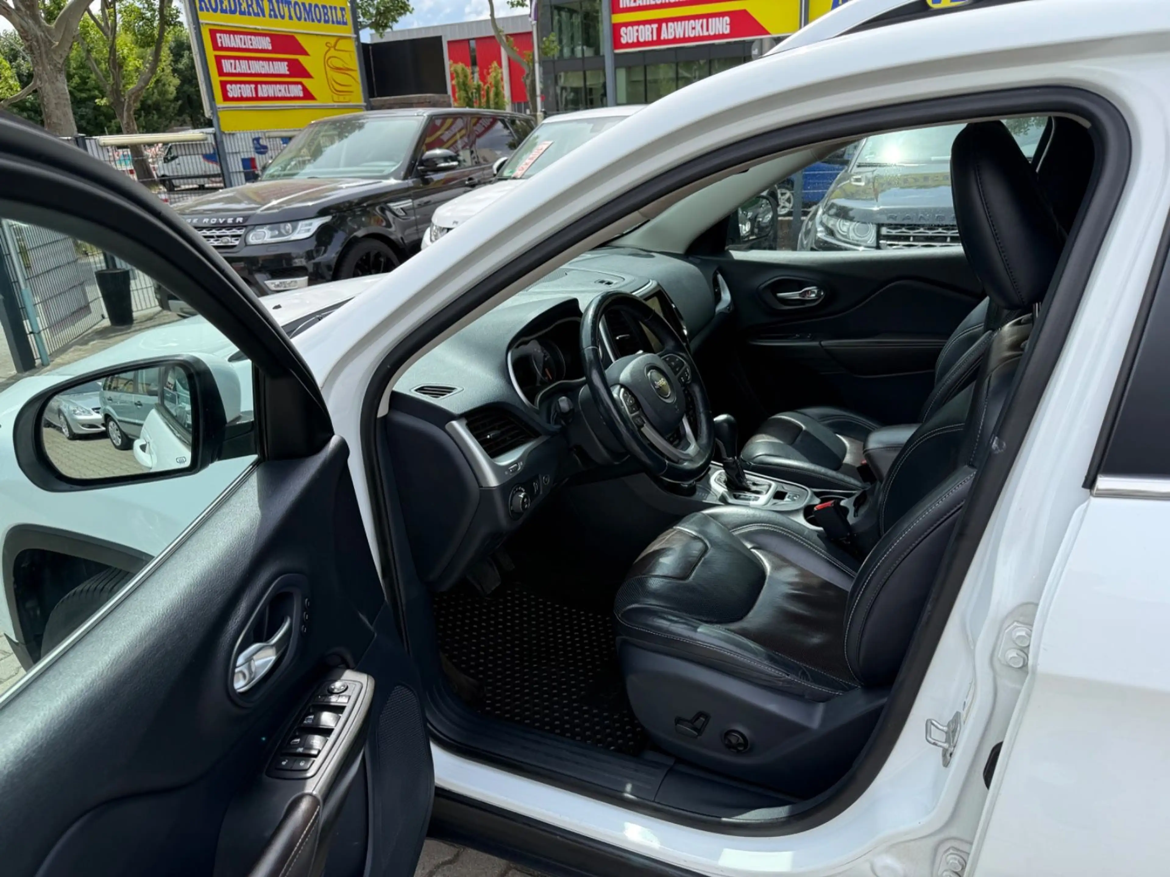 Jeep Cherokee Limited 4WD 2.2 MultiJet 147 kW 4x4 Lim — photo 9