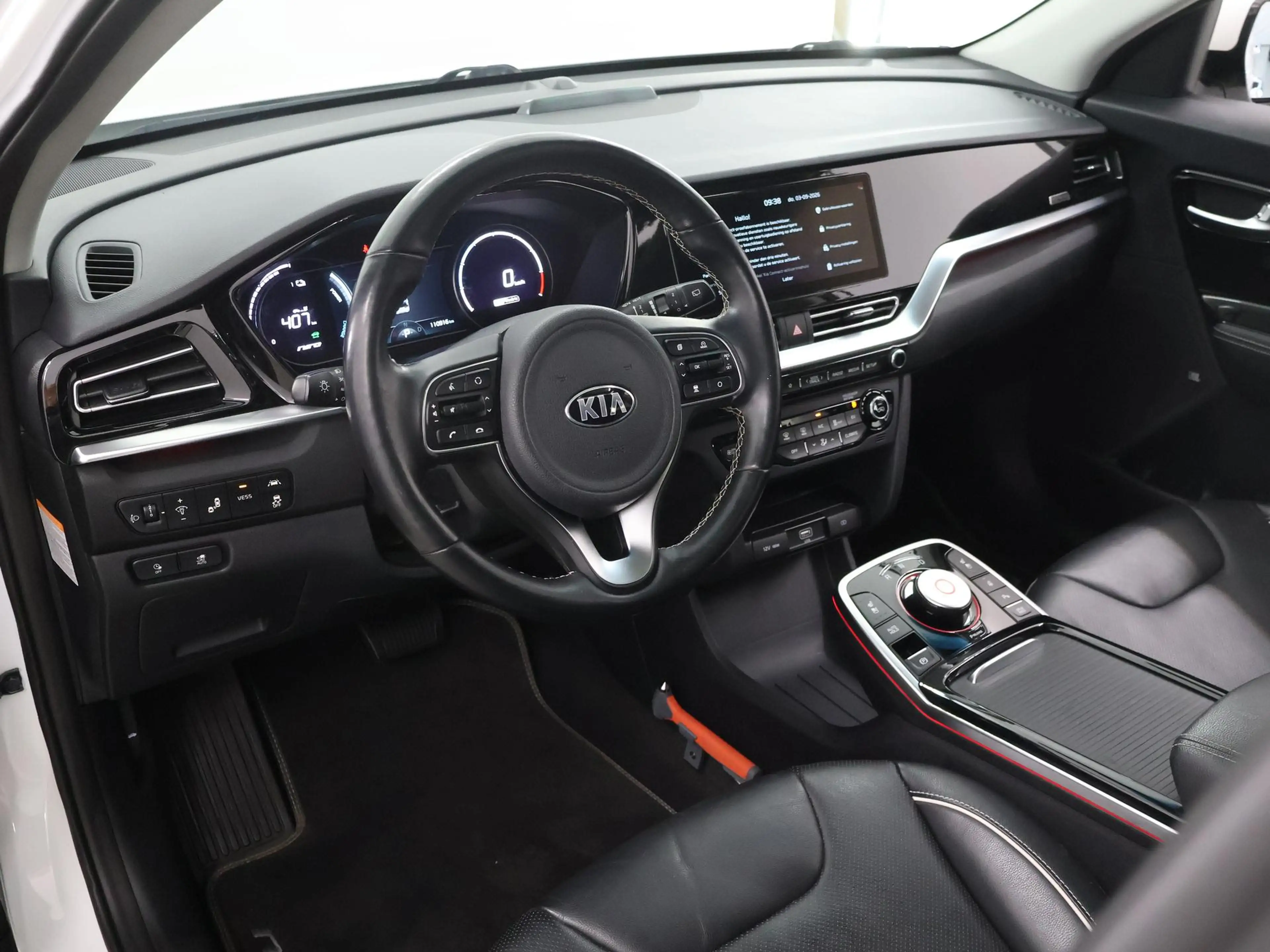 Kia e-Niro ExecutiveLine 64 kWh | Schuif/kanteldak | Lederen — photo 7