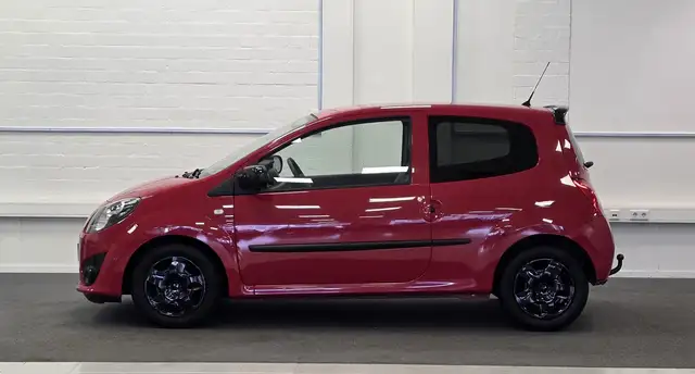 Renault Twingo view 3