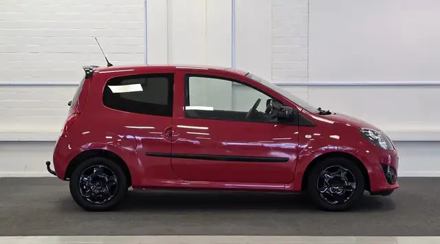 Renault Twingo view 4