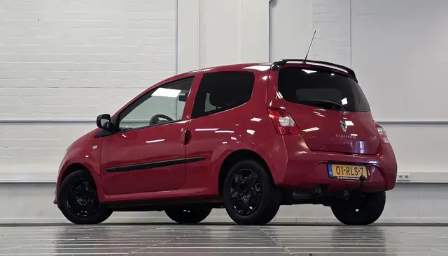 Renault Twingo view 5