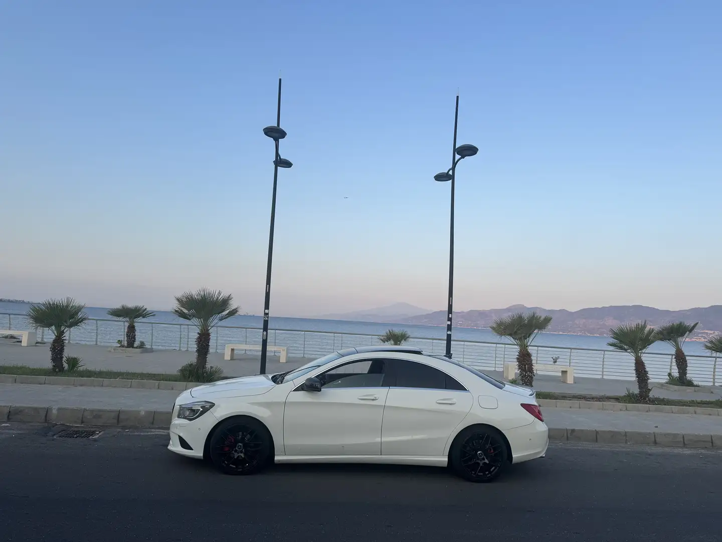 Mercedes-Benz CLA 220 sport - 1