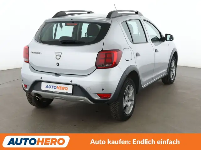 Dacia Sandero view 6