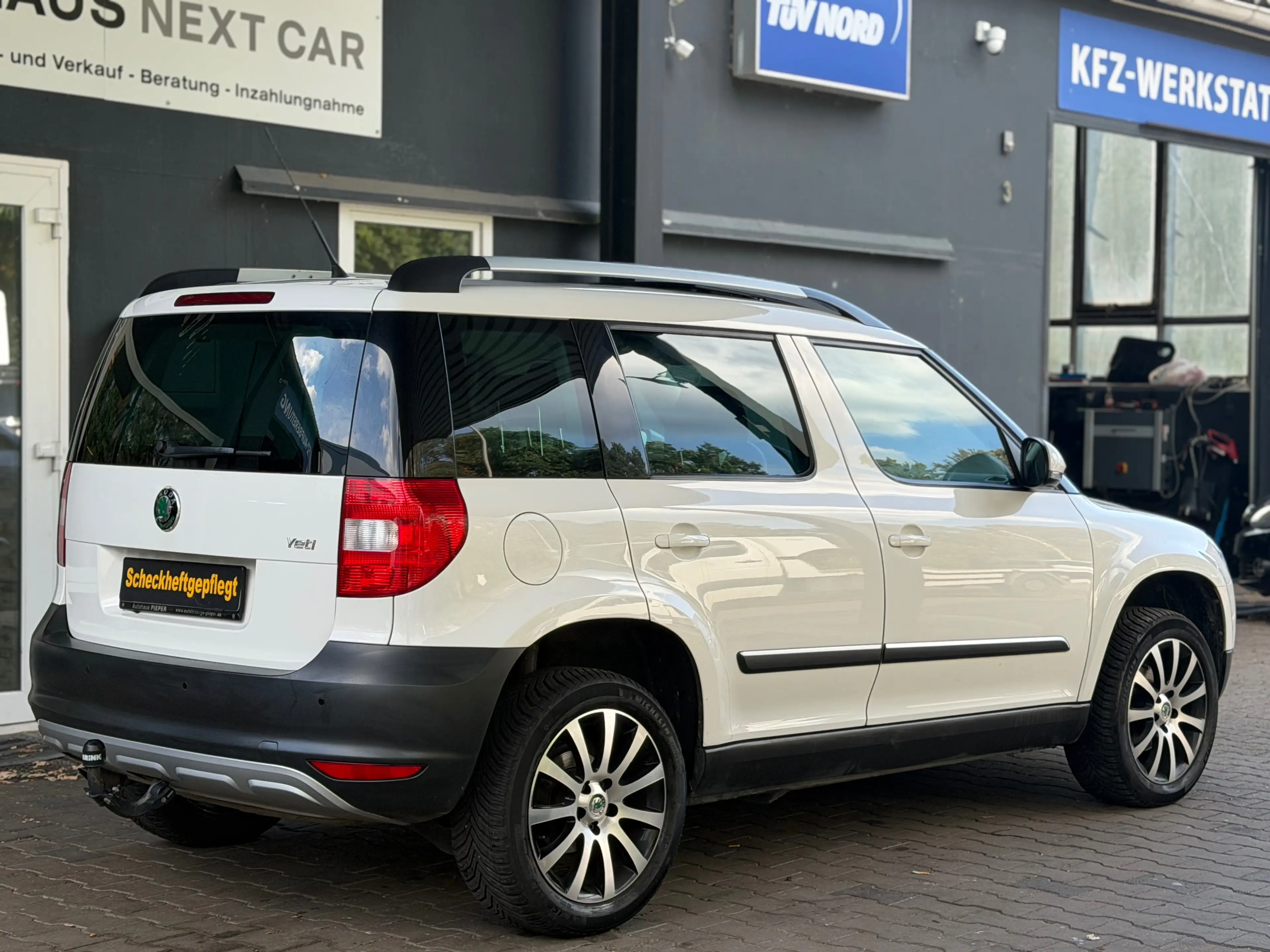 Skoda Yeti Plus Edition/12 Monate Garantie/Pano/Sitzheizung/AHK — photo 6
