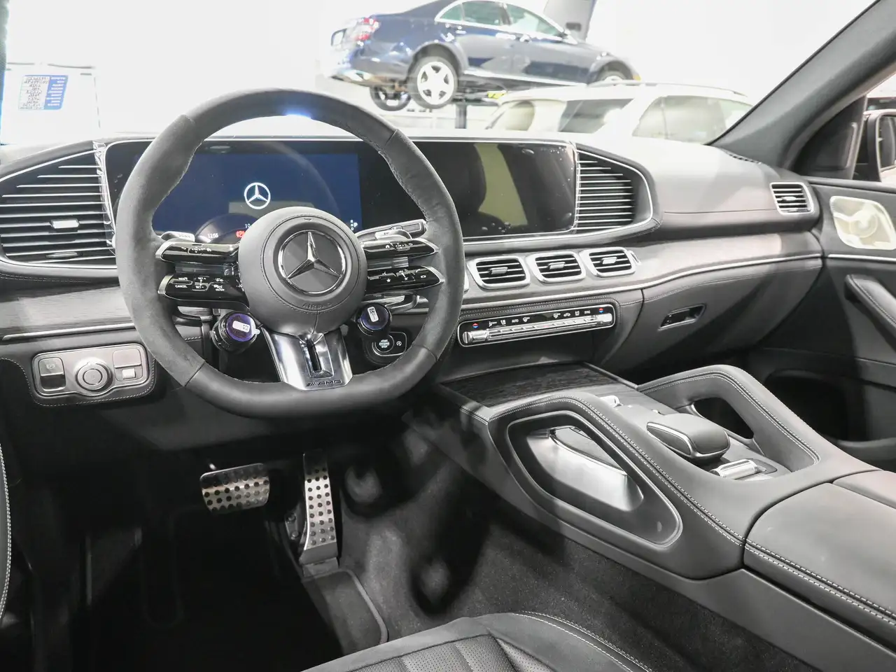 Mercedes-Benz GLE снимка Mercedes-Benz GLE