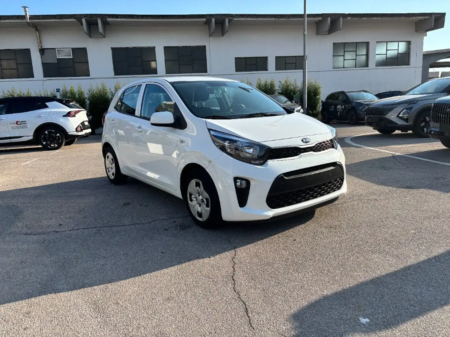 Kia Picanto 1.0 12V 5 porte Active Blanc - 1