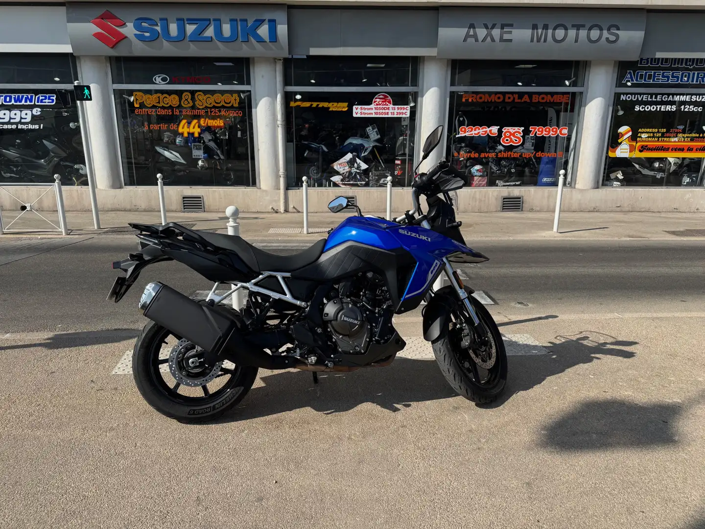 Suzuki V-Strom 800SE Blau - 1