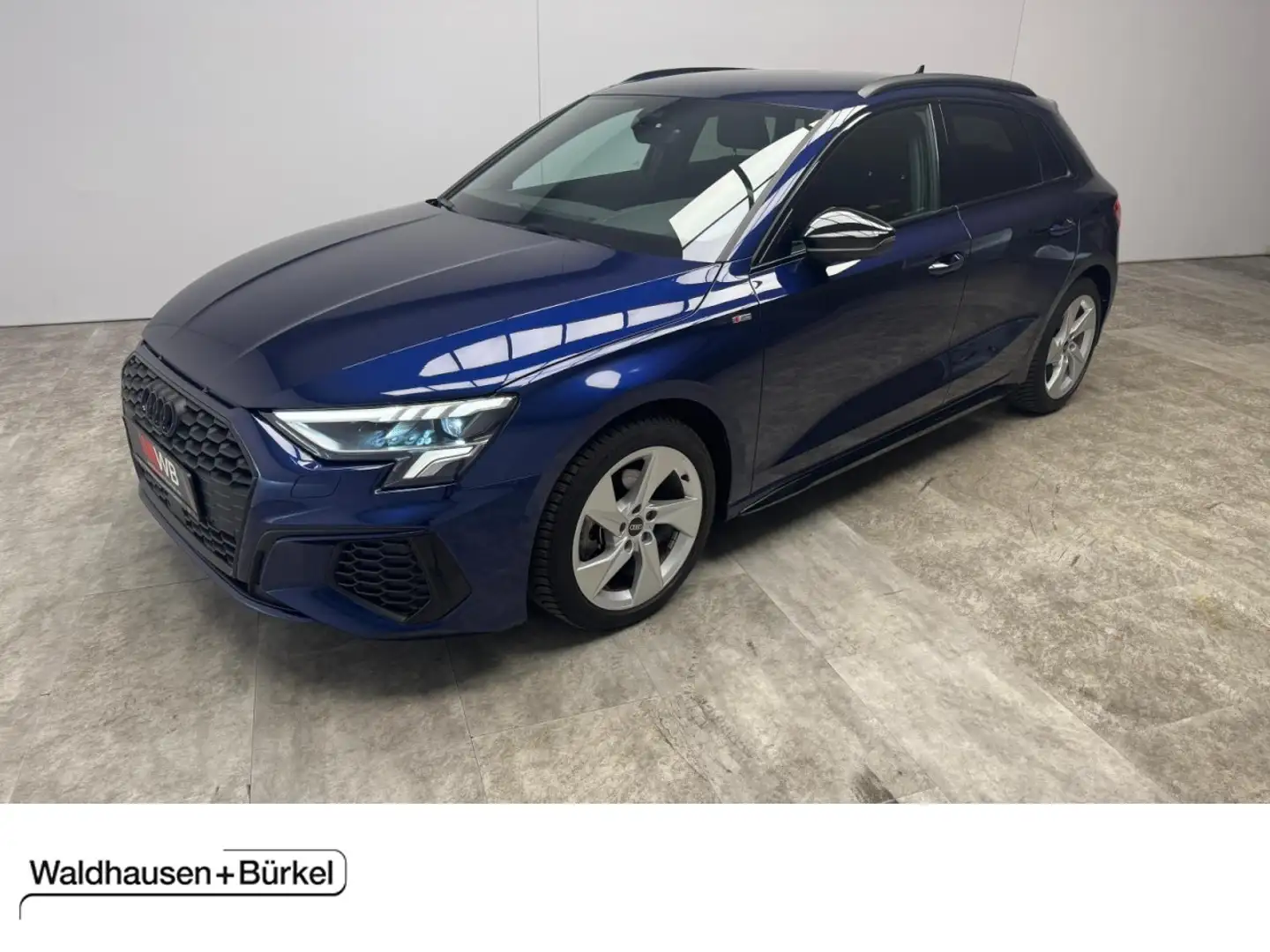 Audi A3 Sportback 30 TFSI S line Klima Navi Einparkhilfe Blau - 1