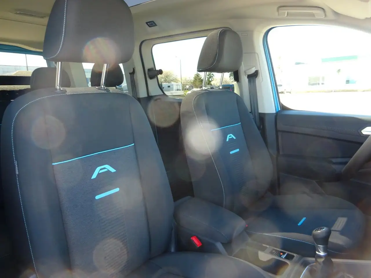 Ford Grand Tourneo 2026 — фото 13