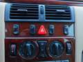 Mercedes-Benz E 200 E 200 Classic Erstklassiger Oldtimerkandidat Azul - thumbnail 19