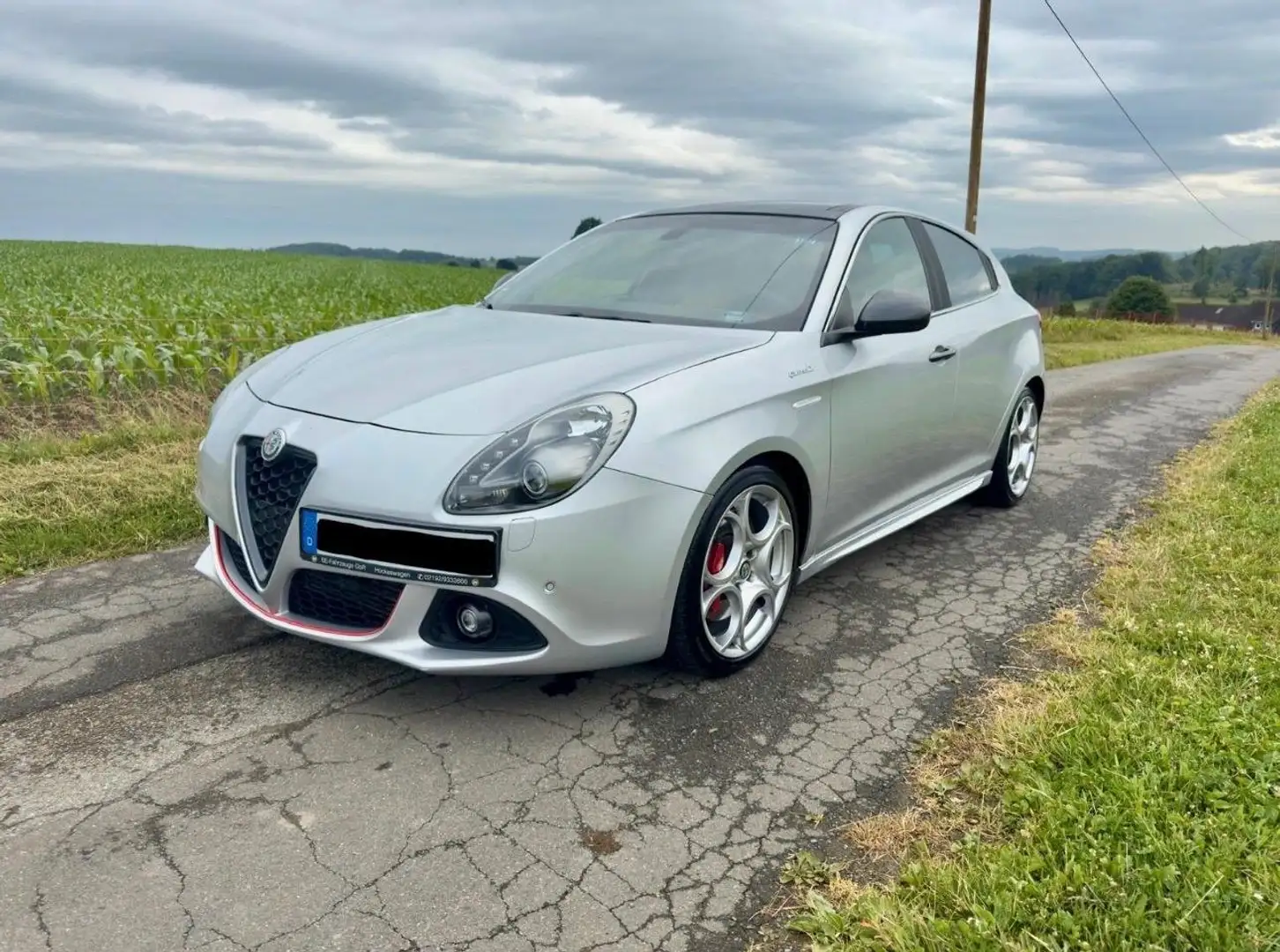 Alfa Romeo Giulietta QV-line Silber - 2