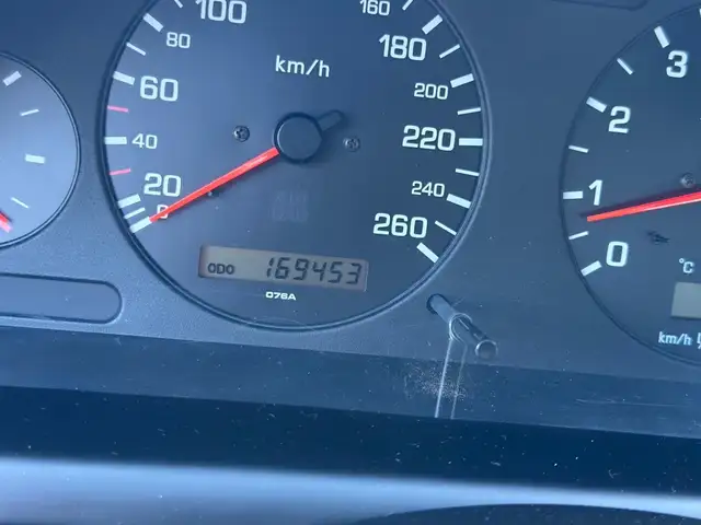 Nissan Maxima view 15