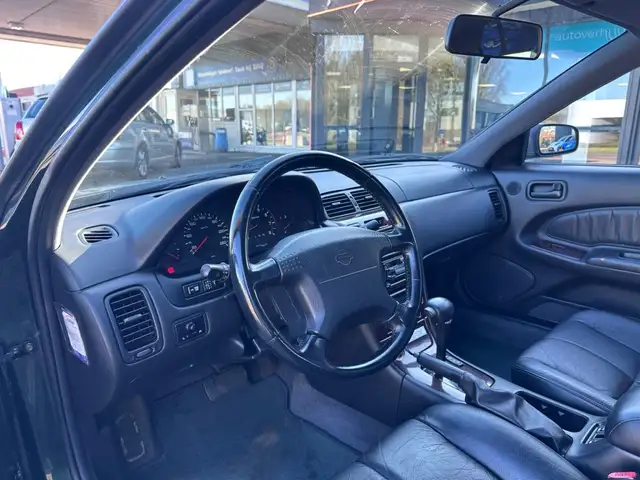 Nissan Maxima view 10