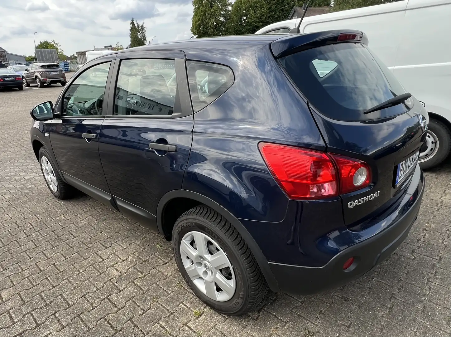 Nissan Qashqai 1.6 visia 72000km 1 Hand Top Zustand - 2