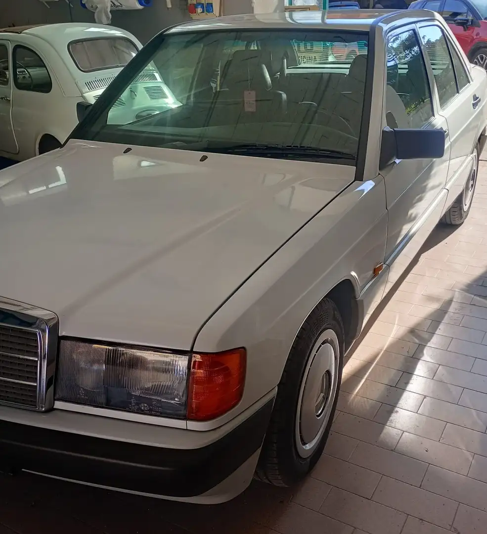 Mercedes-Benz 190 190 1.8 E 109cv Bianco - 2