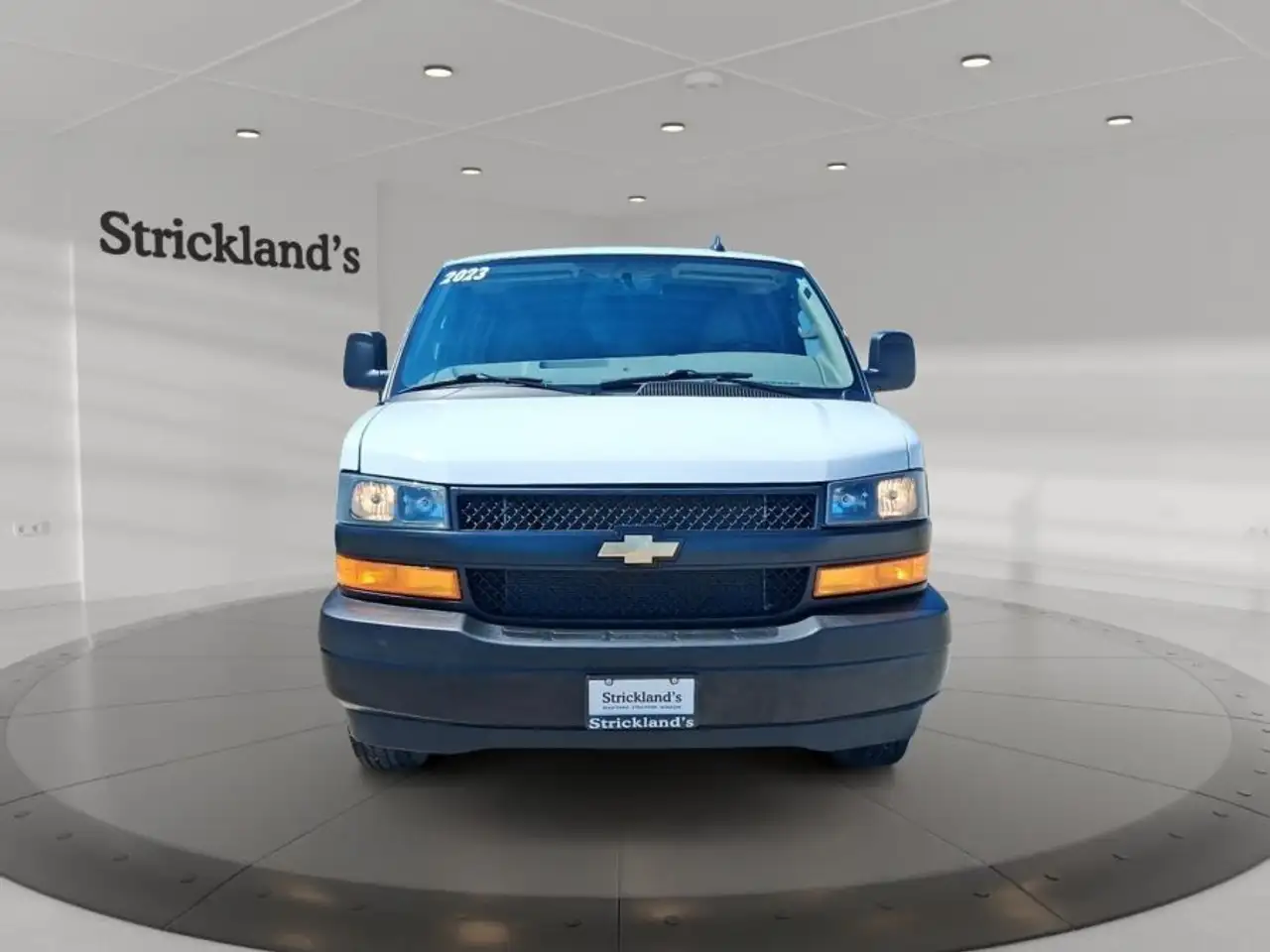 Chevrolet Express 2500 photo Chevrolet Express 2500