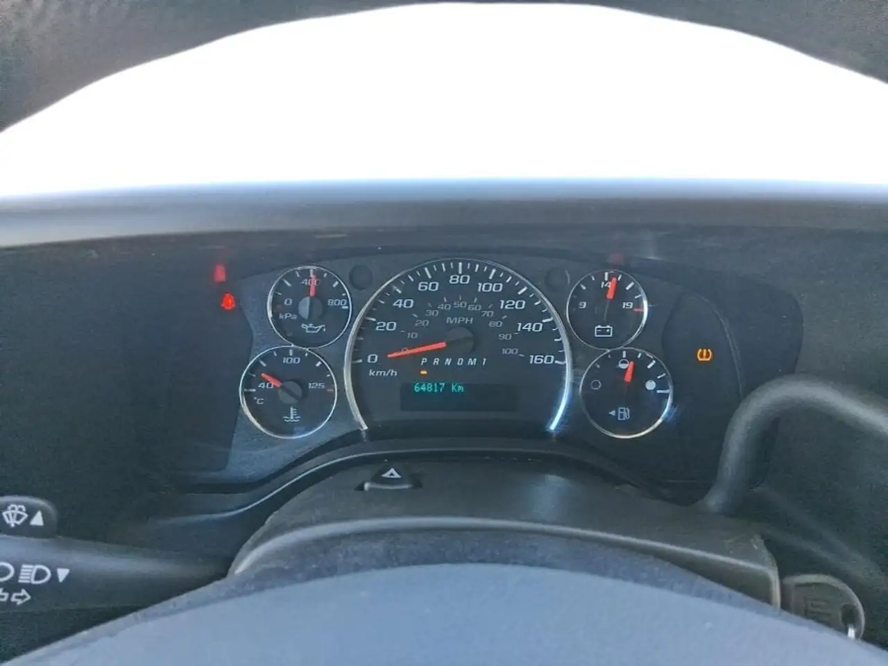Chevrolet Express 2500 photo Chevrolet Express 2500