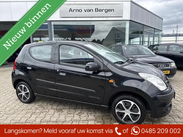 Nissan Pixo 1.0 Acenta, airco, trekhaak, nieuwe koppelingsset.