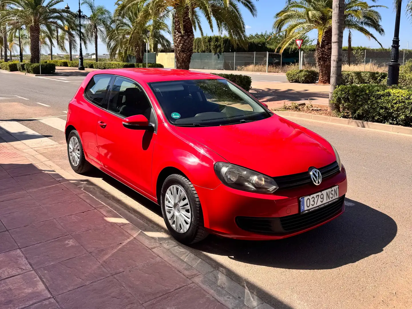 Volkswagen Golf Golf 1.4 Conceptline 80 Conceptline Rojo - 1