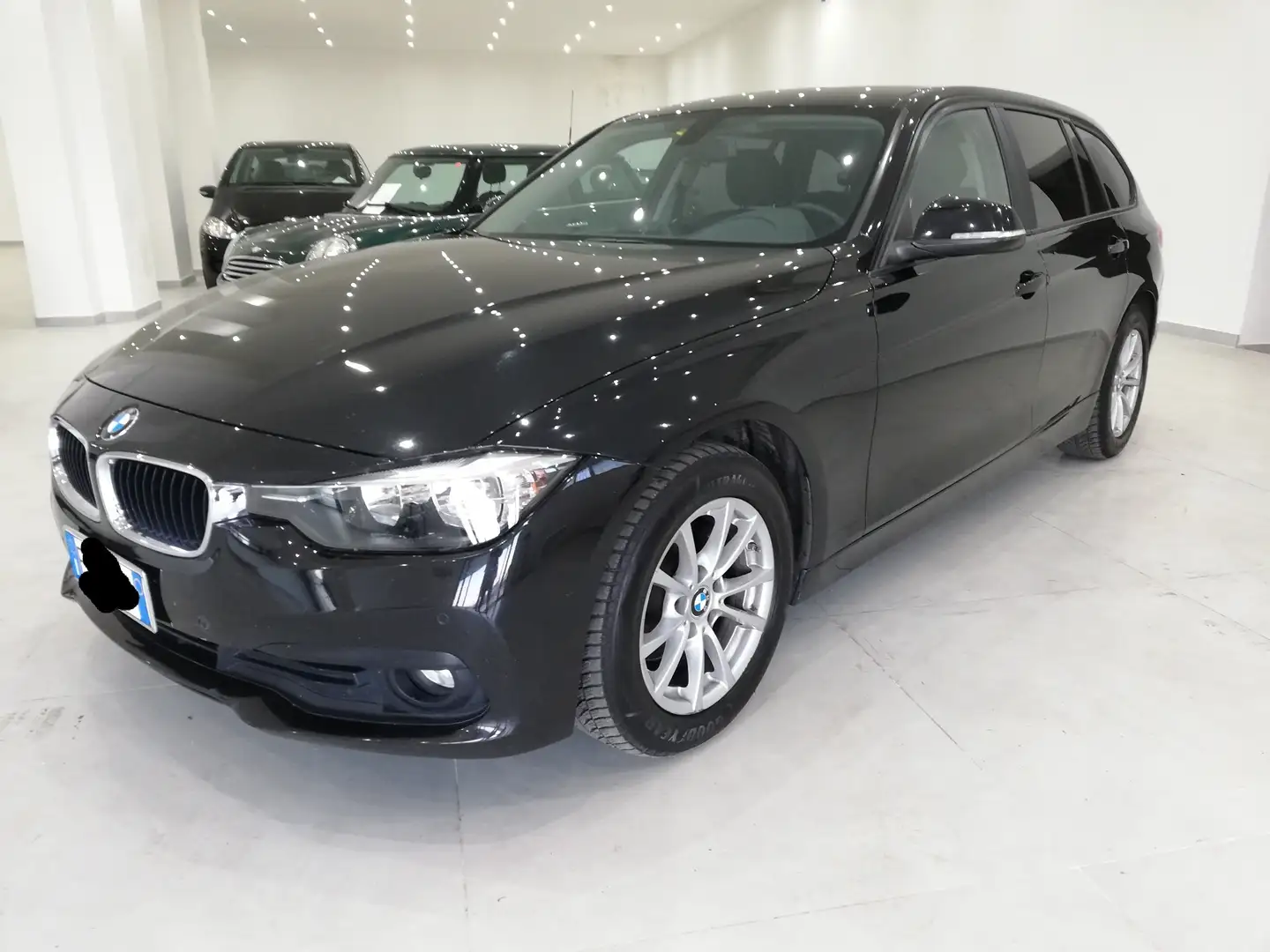 BMW 318 318d Touring Business Advantage auto - 1