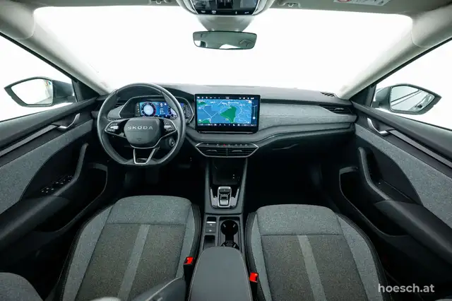 Skoda Octavia view 6
